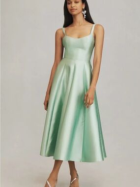 Mare Mare- Scoop-Neck Cutout Midi Dress in Green